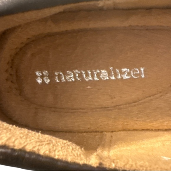 Naturalizer Brown Leather Mary Jane Comfort Heels 1.5” Low Heel Work Shoes 9.5M - Picture 9 of 11